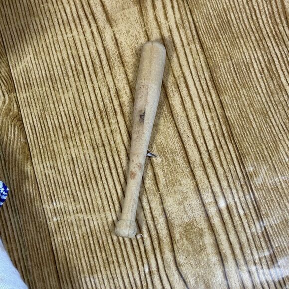 Tender Heart‎ Treasures Little Slugger Baseball Player Bear And Doctor Bear - Picture 7 of 16